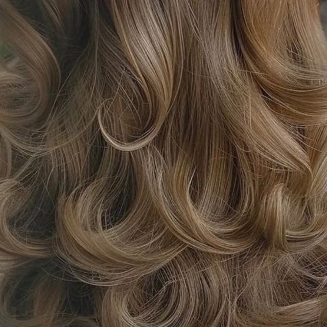 Blowouts (Six Services) at The Beauty Bar Salon in Sebring, FL